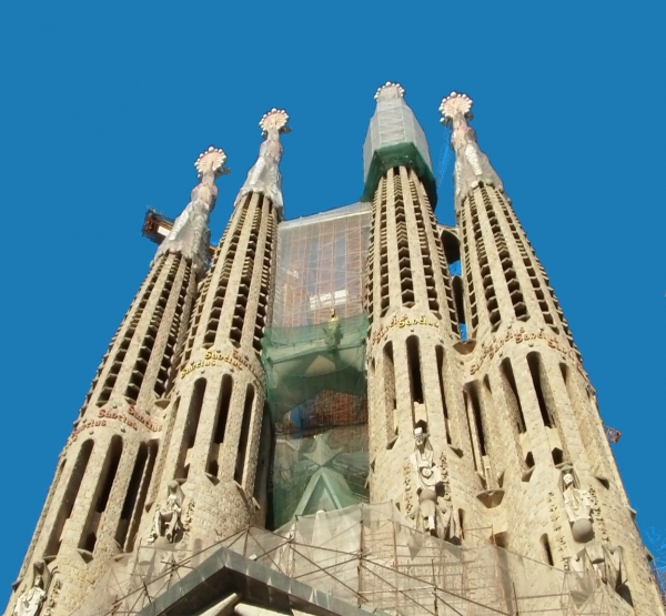 ESPAGNE LES TRAVAUX CONTINUENT ET AVANCENT A LA SAGRADA FAMILIA D'ANTONIO GAUDI A BARCELONE © EDMC