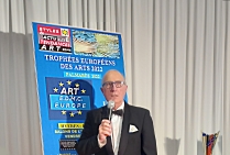 Présentation de l'événement par le critique d'art Antoine Antolini, délégué des Editions EDMC-Europe